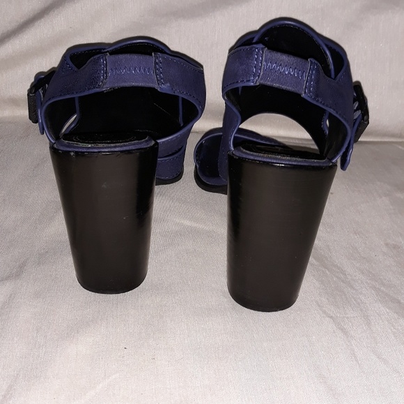 Calvin Klein Bellany heeled Sandal - Picture 5 of 7